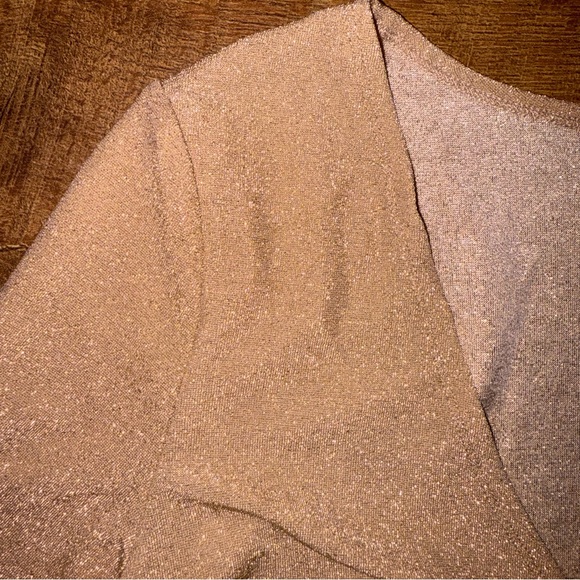 Cupshe Shimmer Lollipop Twist Glittery Gold Crop Top - Picture 14 of 16